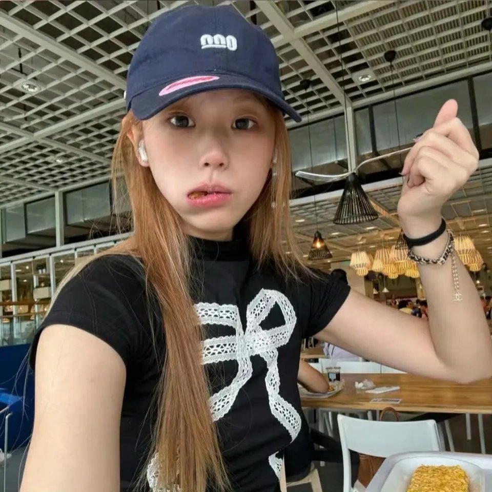 顾盼生香